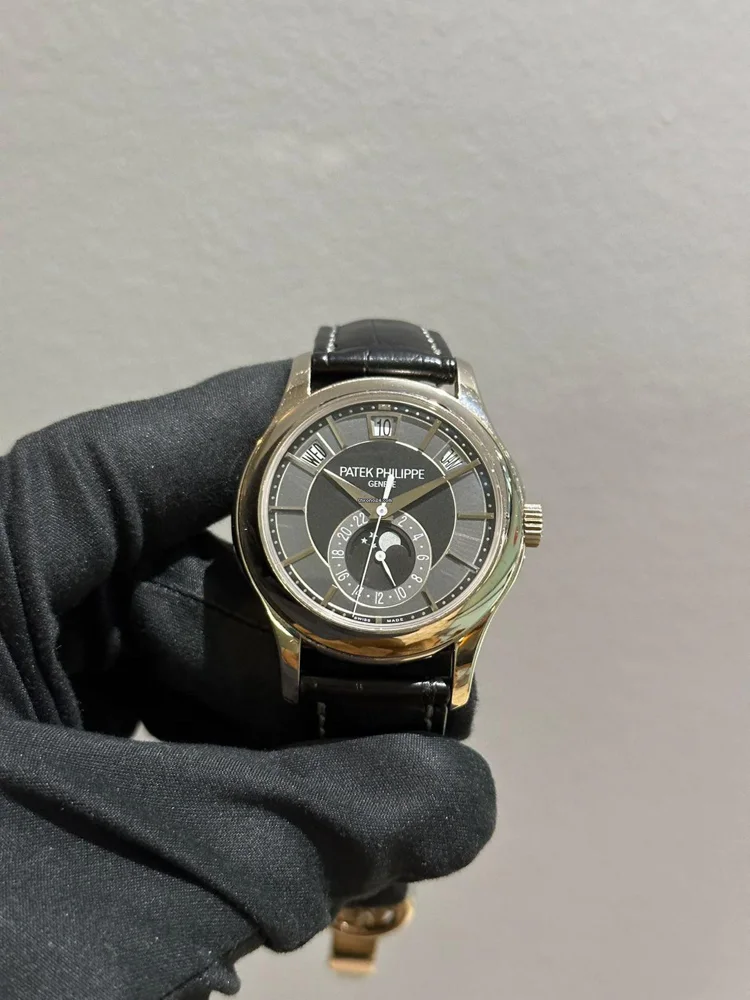 Patek Philippe Annual Calendar 5205G-010